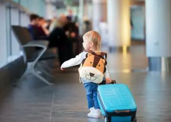 Travelling Alone vs. Travelling With Children: What’s the Difference?
