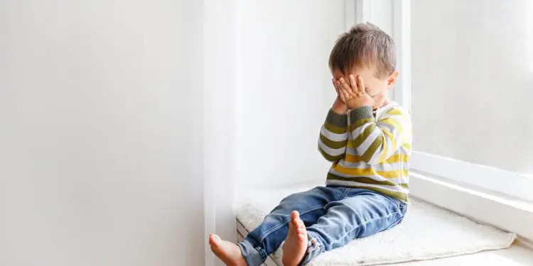 How To Deal With Toddler Tantrums