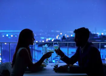 4 Useful Dating Tips For Moms