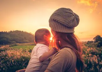 5 Pieces of Timeless Advice for Single Moms