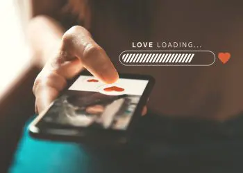 Dating After Divorce – Our Very Best Advice for Moms