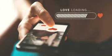 Dating After Divorce – Our Very Best Advice for Moms